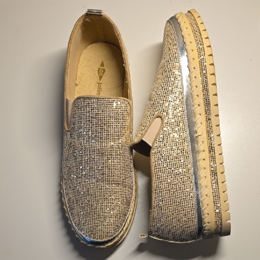 Oli | Gold | Women's | Textured Slip-Ons | Size 11 | Like New - Picture 4 of 8